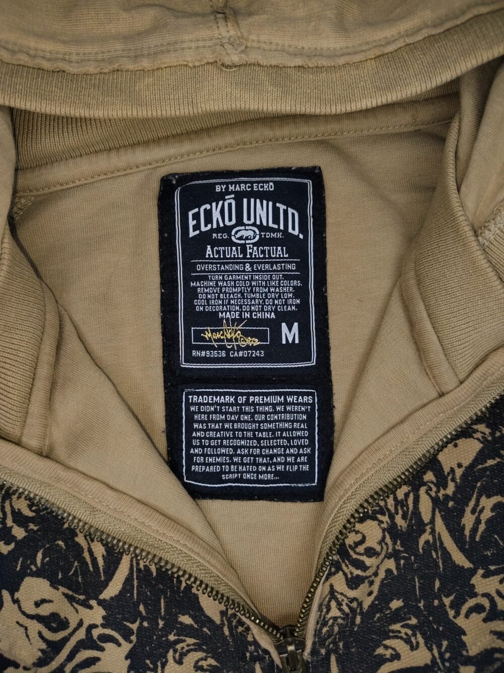 Ecko unltd "double rhino" T.M