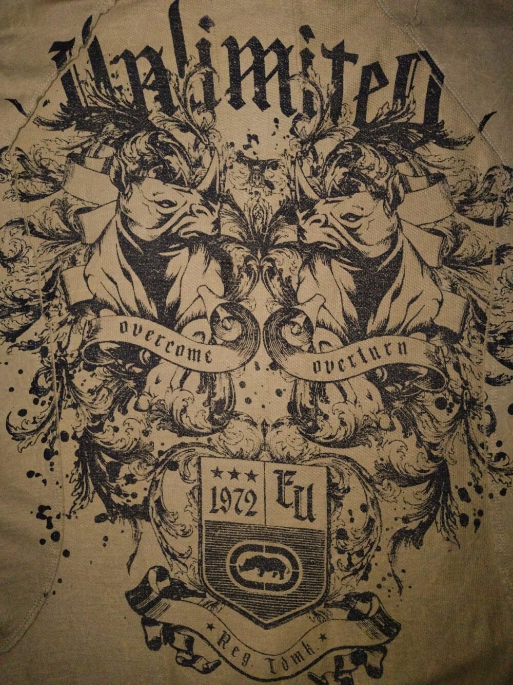 Ecko unltd "double rhino" T.M