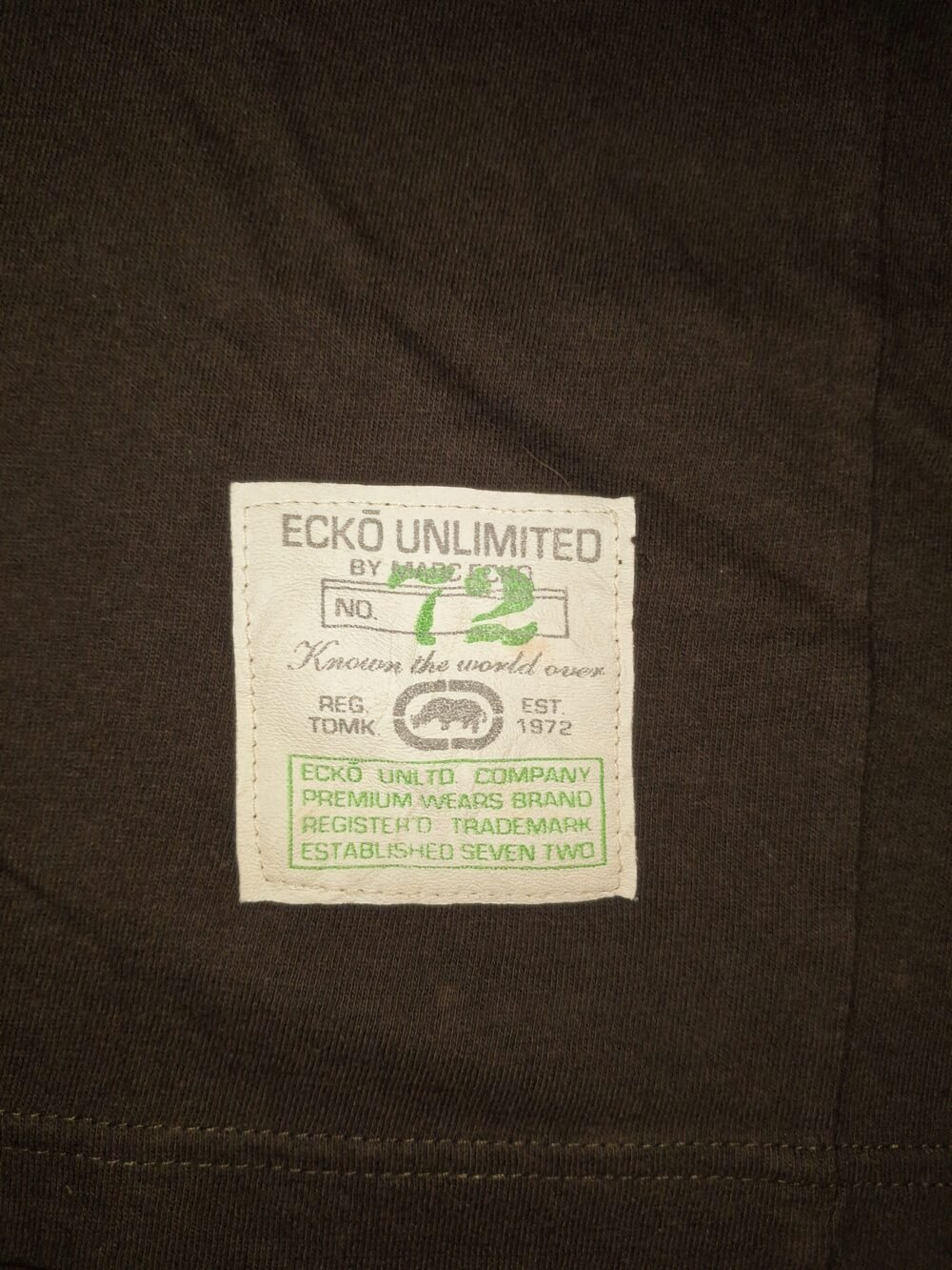 Ecko big logo tachas T.L